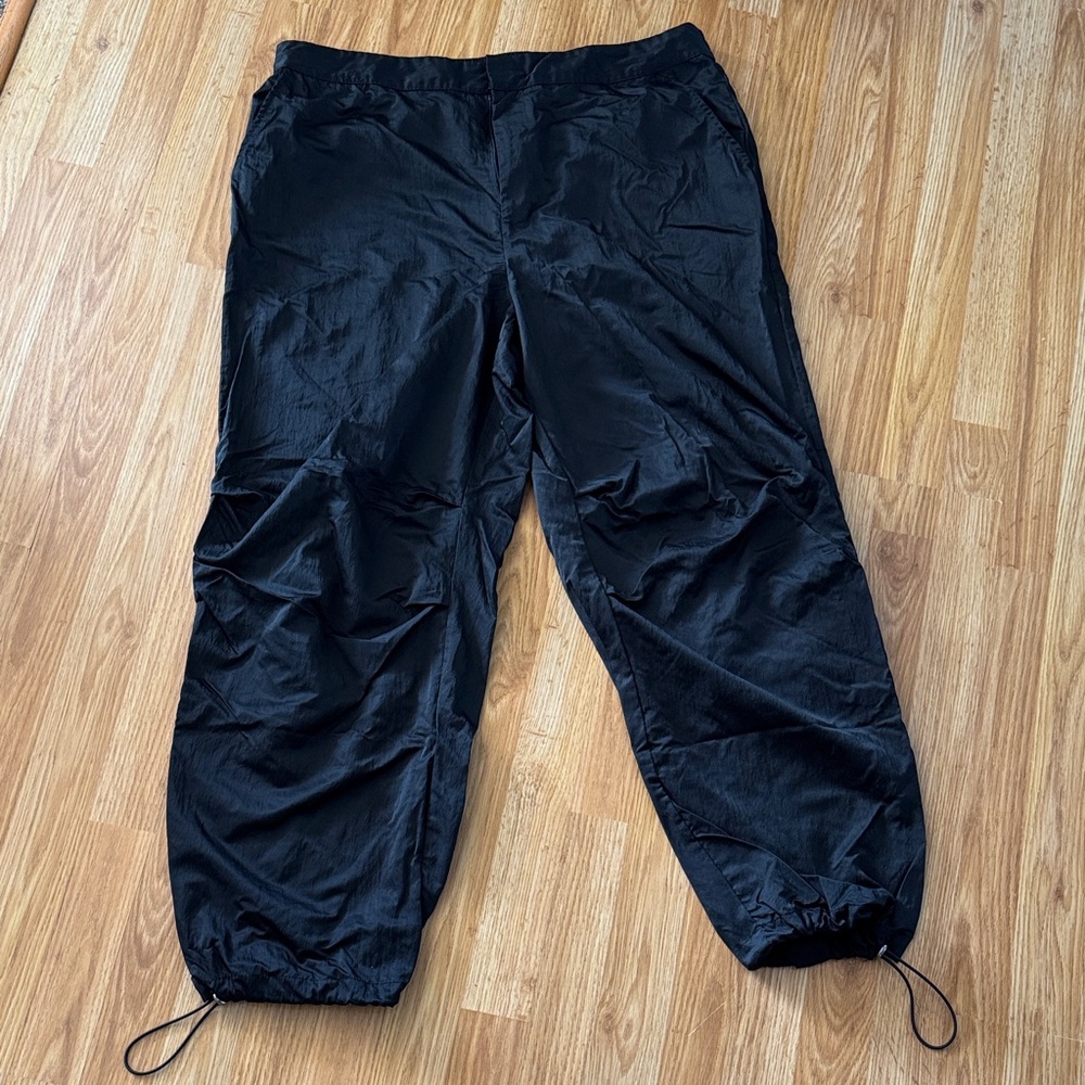 a new day Women’s Black Drawstring Wind Pants